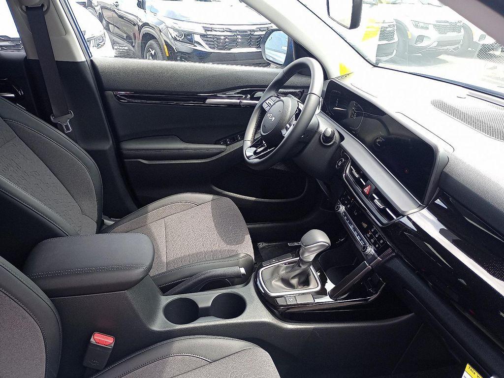 new 2026 Kia Seltos car, priced at $25,481
