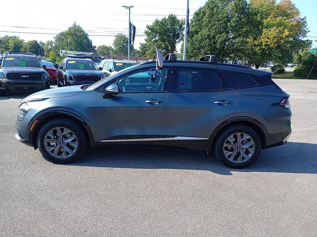 used 2024 Kia Sportage Hybrid car, priced at $35,888