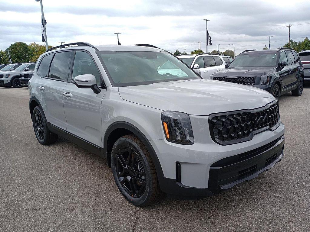 new 2025 Kia Telluride car, priced at $47,660