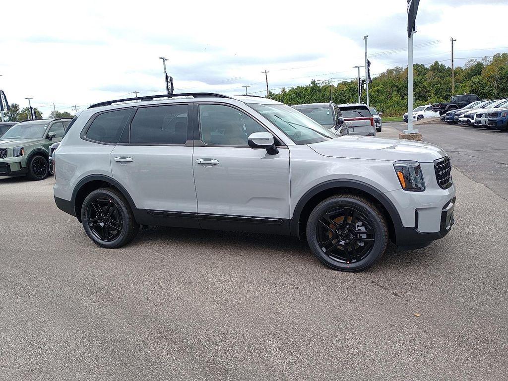 new 2025 Kia Telluride car, priced at $46,410