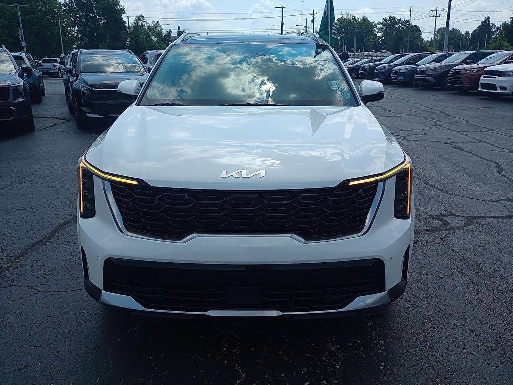 new 2025 Kia Sorento Hybrid car, priced at $41,930
