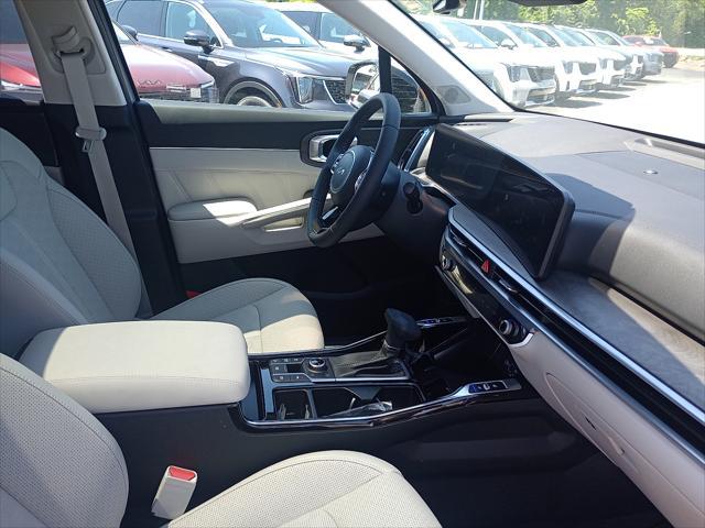 new 2025 Kia Sorento car, priced at $43,625