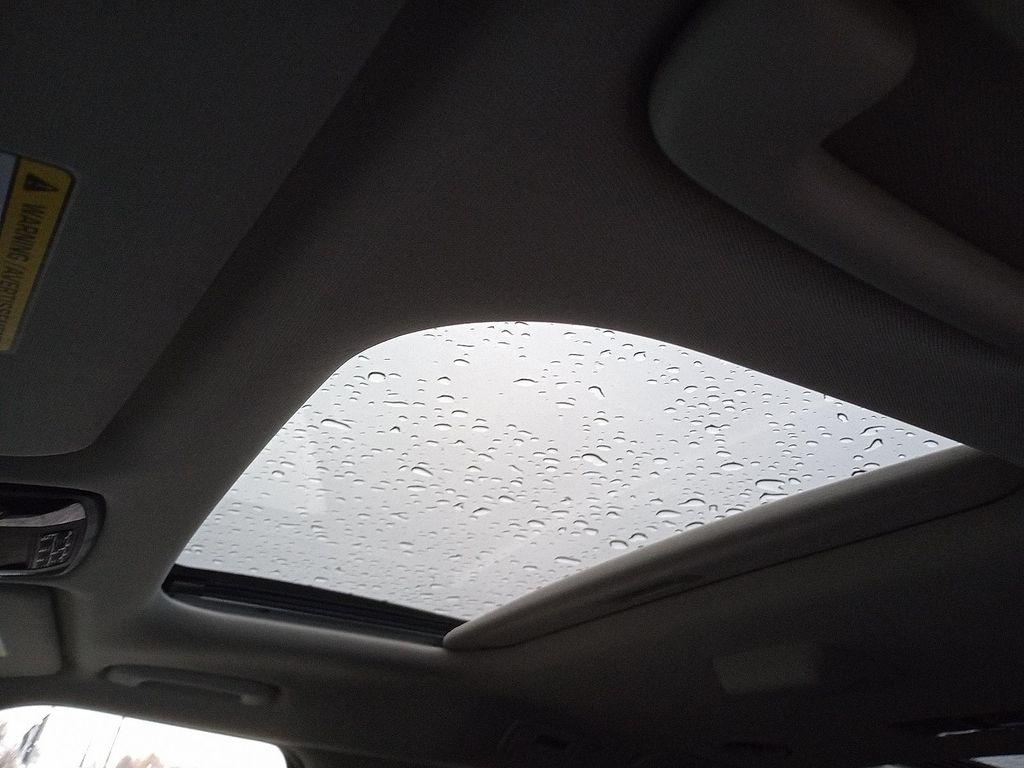 new 2026 Kia Carnival Hybrid car, priced at $50,425