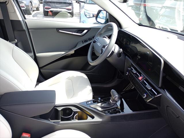 new 2025 Kia Niro car, priced at $32,510