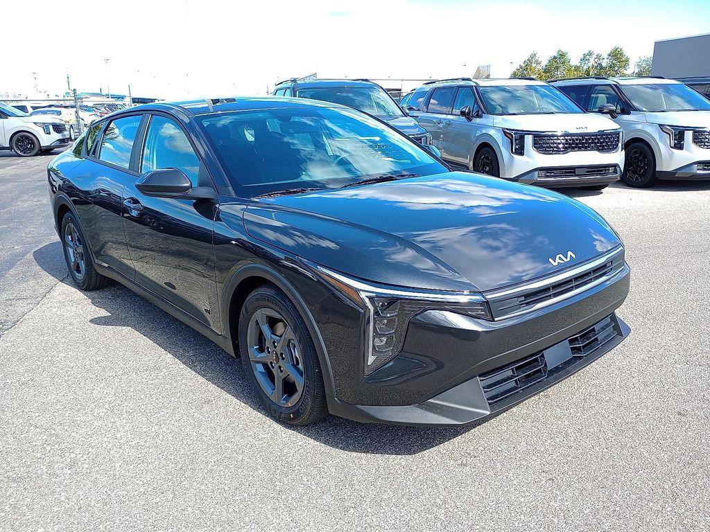 new 2025 Kia K4 car, priced at $23,665
