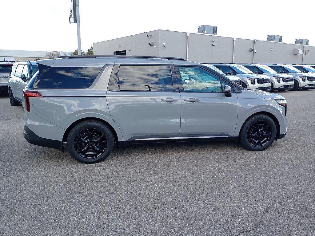 new 2026 Kia Carnival car, priced at $52,025