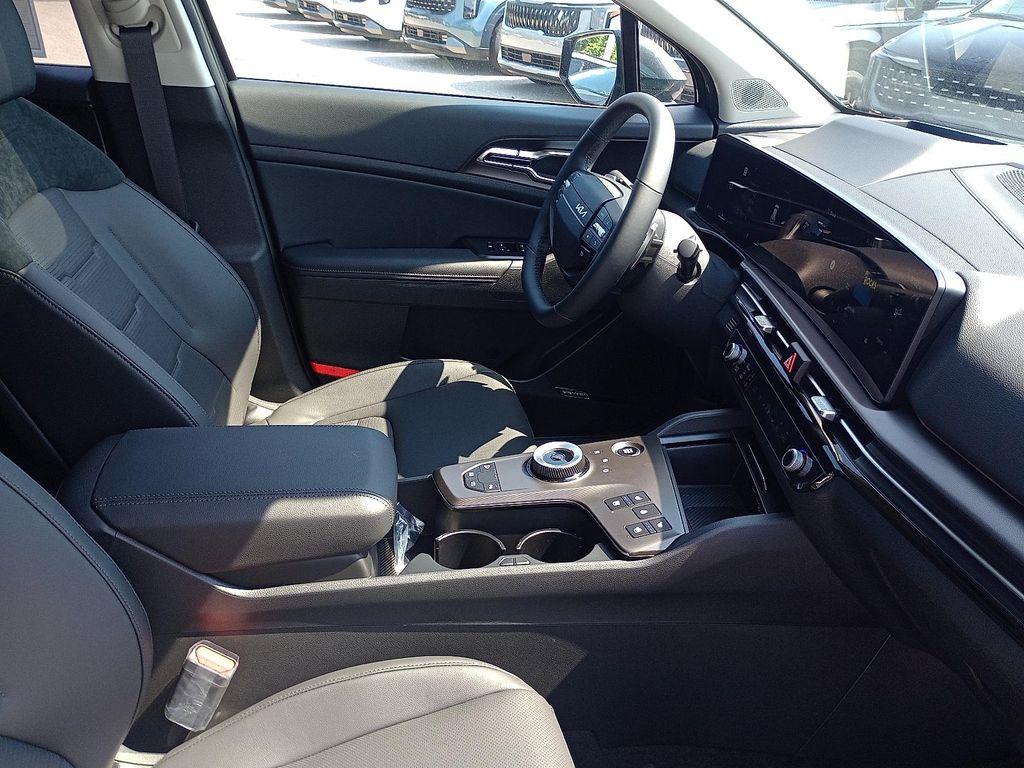 new 2026 Kia Sportage Hybrid car, priced at $41,985
