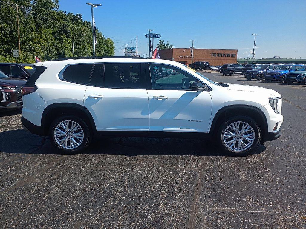 used 2024 GMC Acadia car, priced at $40,411