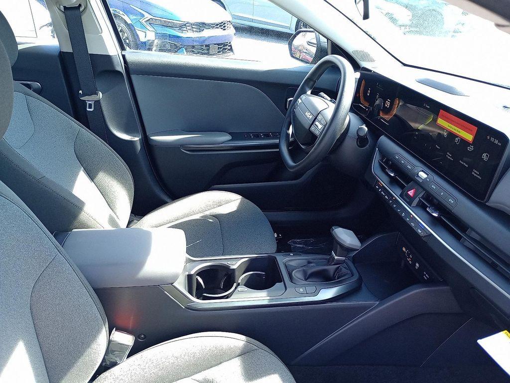 new 2025 Kia K4 car, priced at $23,865