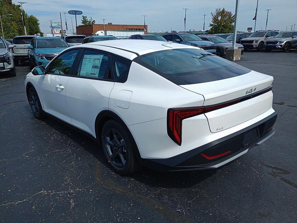 new 2025 Kia K4 car, priced at $24,260