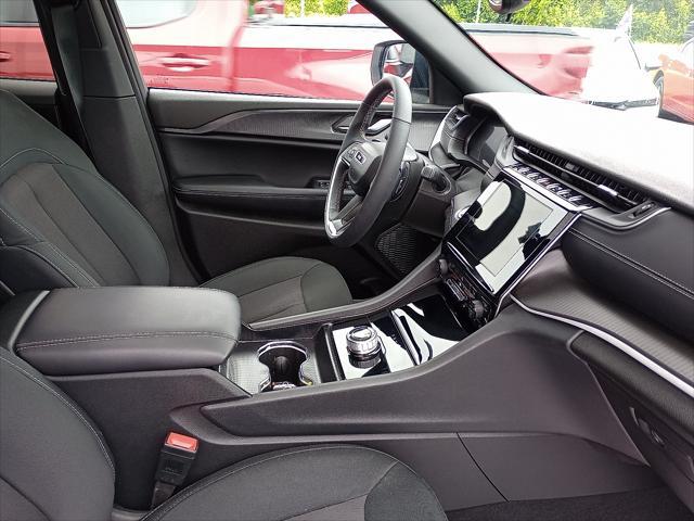 used 2024 Jeep Grand Cherokee car, priced at $33,977