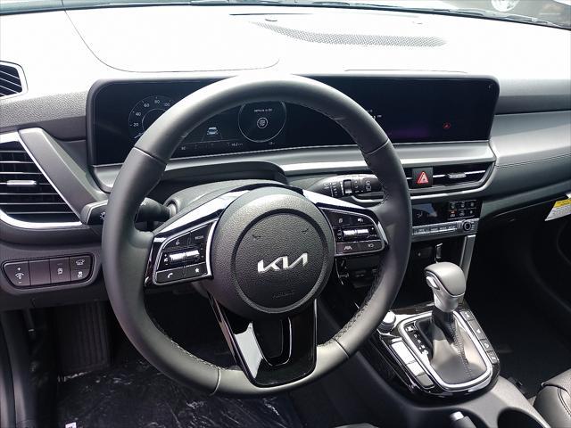 new 2026 Kia Seltos car, priced at $30,475