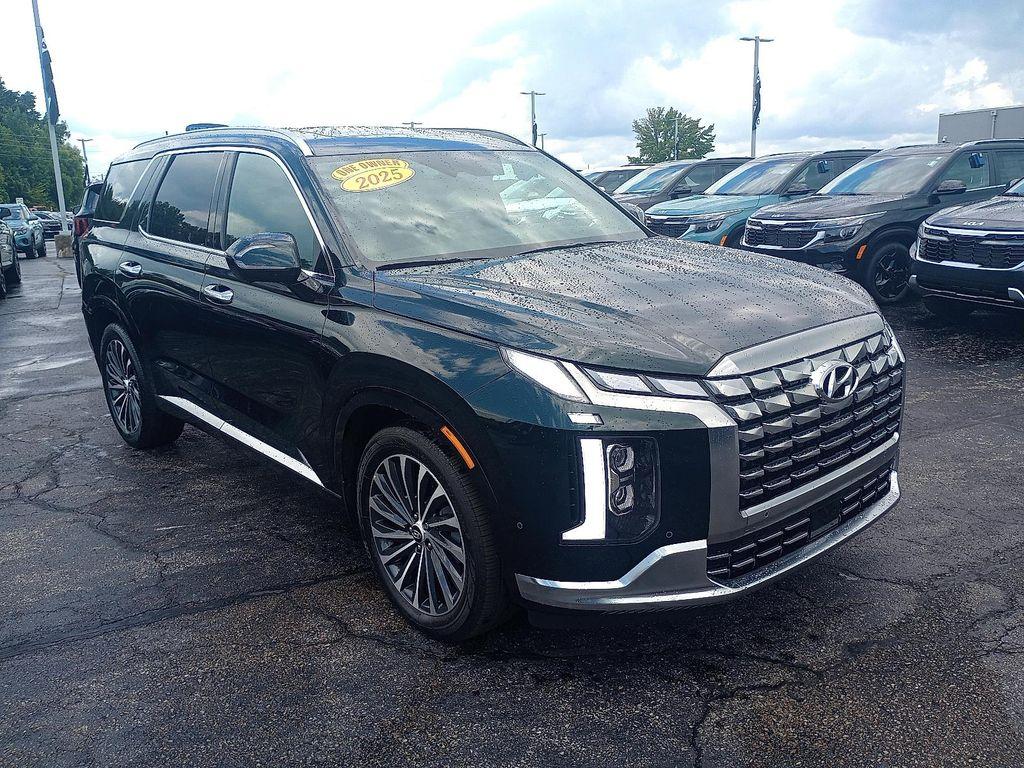 used 2025 Hyundai Palisade car, priced at $46,989