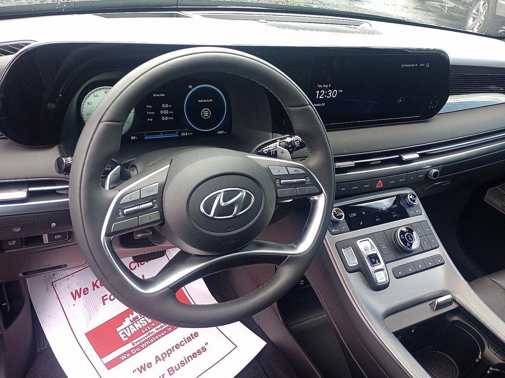 used 2025 Hyundai Palisade car, priced at $46,989