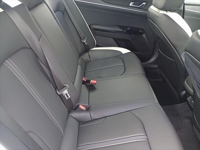 new 2025 Kia K5 car, priced at $31,520