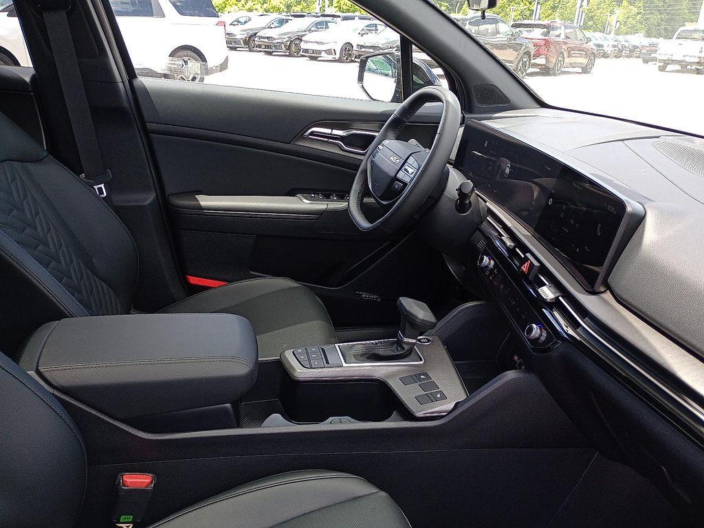 new 2026 Kia Sportage car, priced at $37,335
