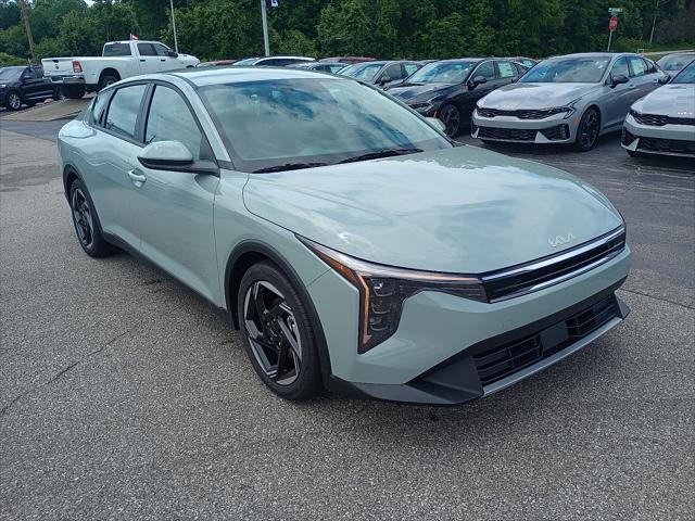 new 2025 Kia K4 car, priced at $24,165