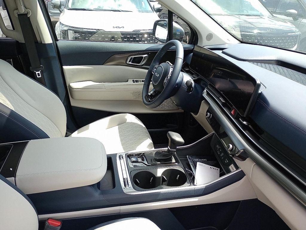 new 2026 Kia Carnival car, priced at $45,491