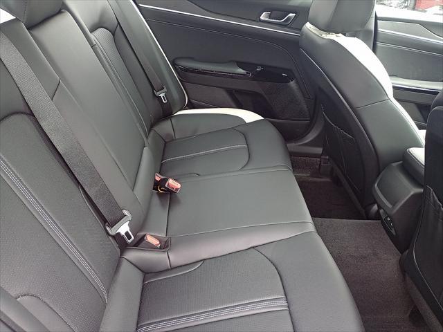 new 2025 Kia K5 car, priced at $33,120