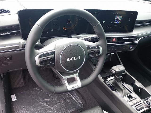 new 2025 Kia K5 car, priced at $33,120