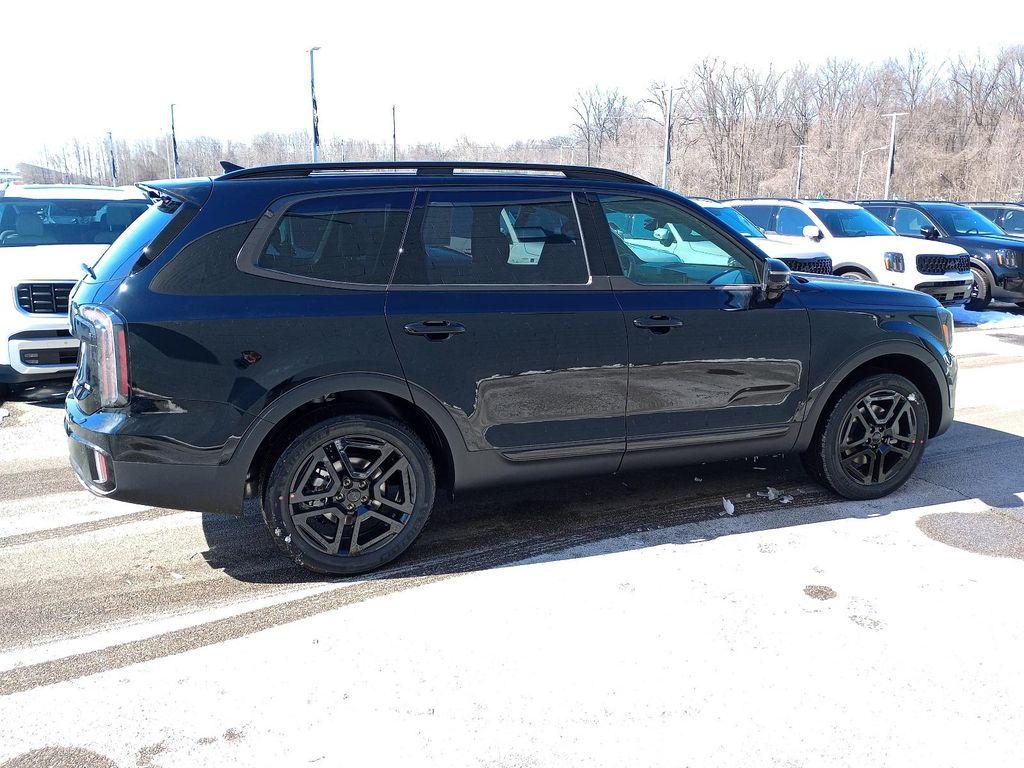 new 2025 Kia Telluride car, priced at $53,030