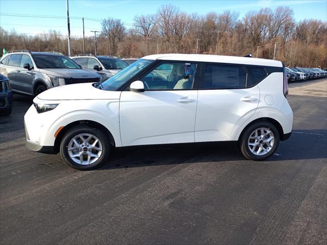 new 2025 Kia Soul car, priced at $22,535