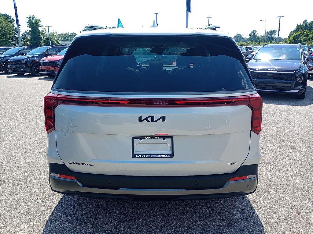 new 2026 Kia Carnival Hybrid car, priced at $50,810