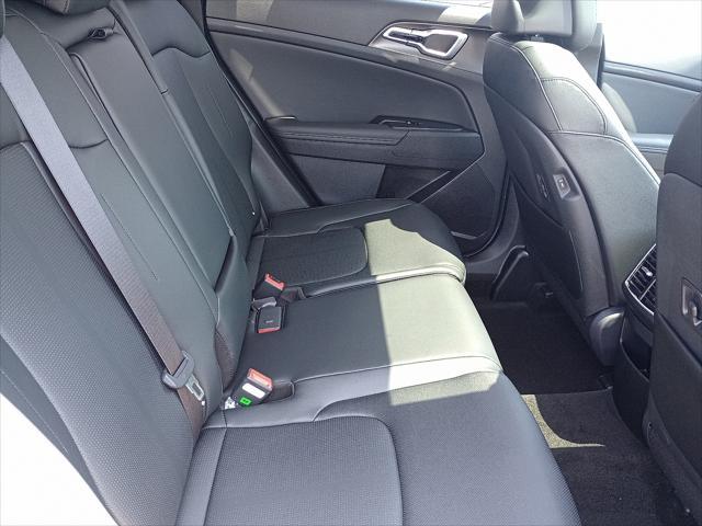 new 2026 Kia Sportage car, priced at $32,585