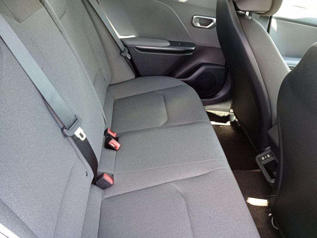 new 2025 Kia K4 car, priced at $23,685