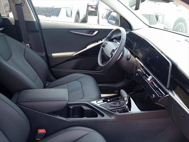 new 2025 Kia Niro car, priced at $30,710
