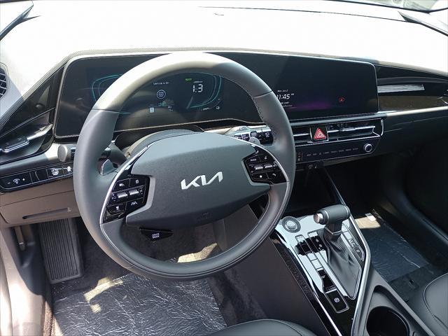 new 2025 Kia Niro car, priced at $30,710