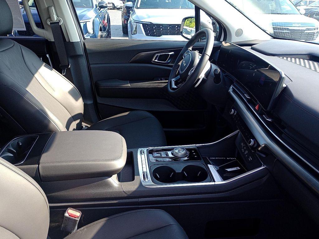 new 2026 Kia Carnival Hybrid car, priced at $50,920