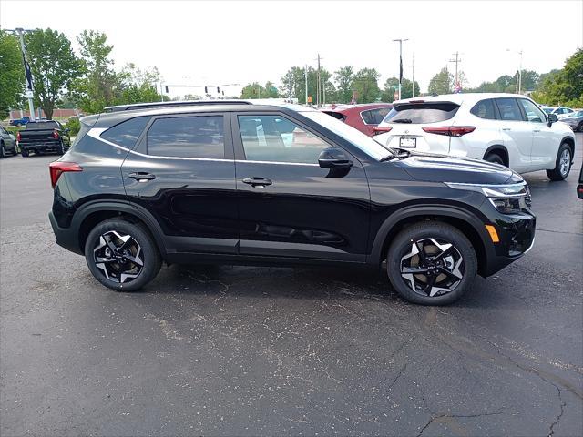 new 2025 Kia Seltos car, priced at $30,295
