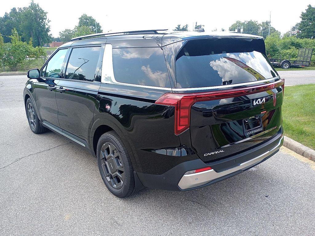 new 2026 Kia Carnival Hybrid car, priced at $49,810