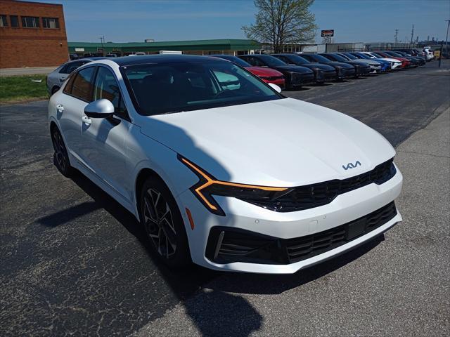 new 2025 Kia K5 car, priced at $35,425