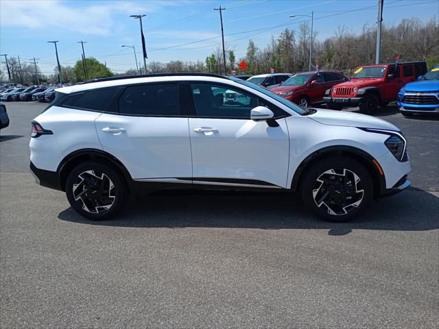 new 2025 Kia Sportage car, priced at $36,720