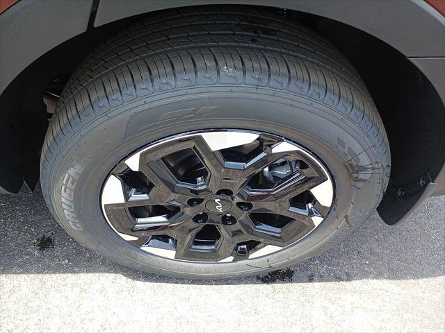 new 2025 Kia Sorento car, priced at $38,025