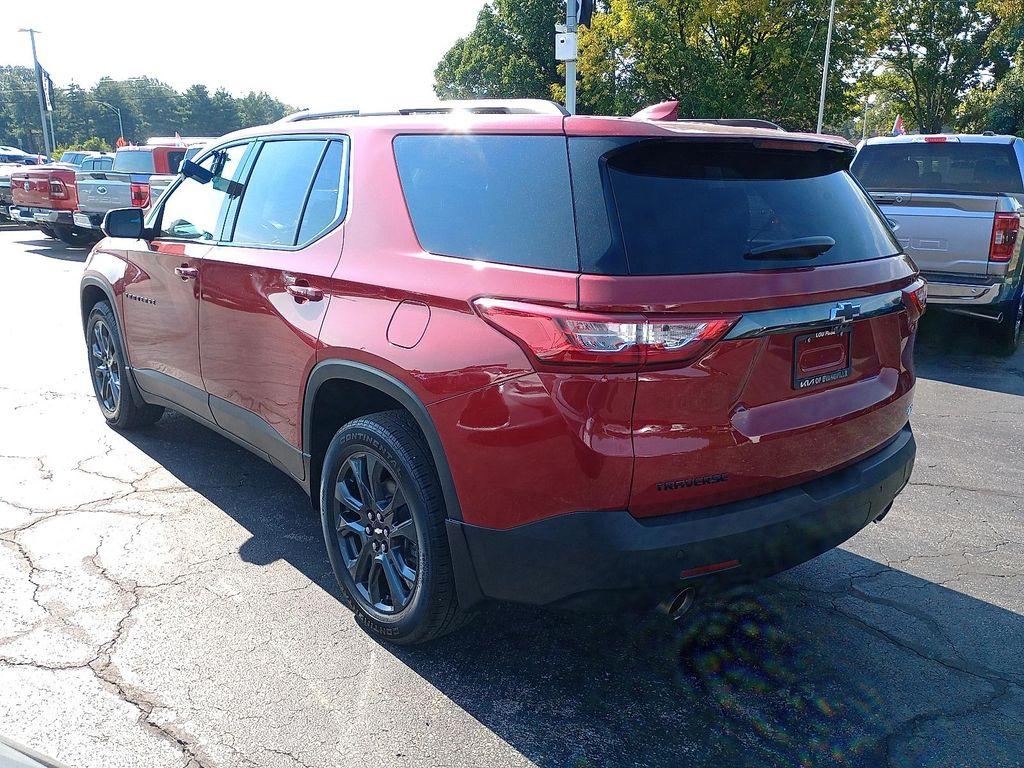 used 2021 Chevrolet Traverse car, priced at $25,383