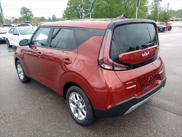 new 2025 Kia Soul car, priced at $22,610