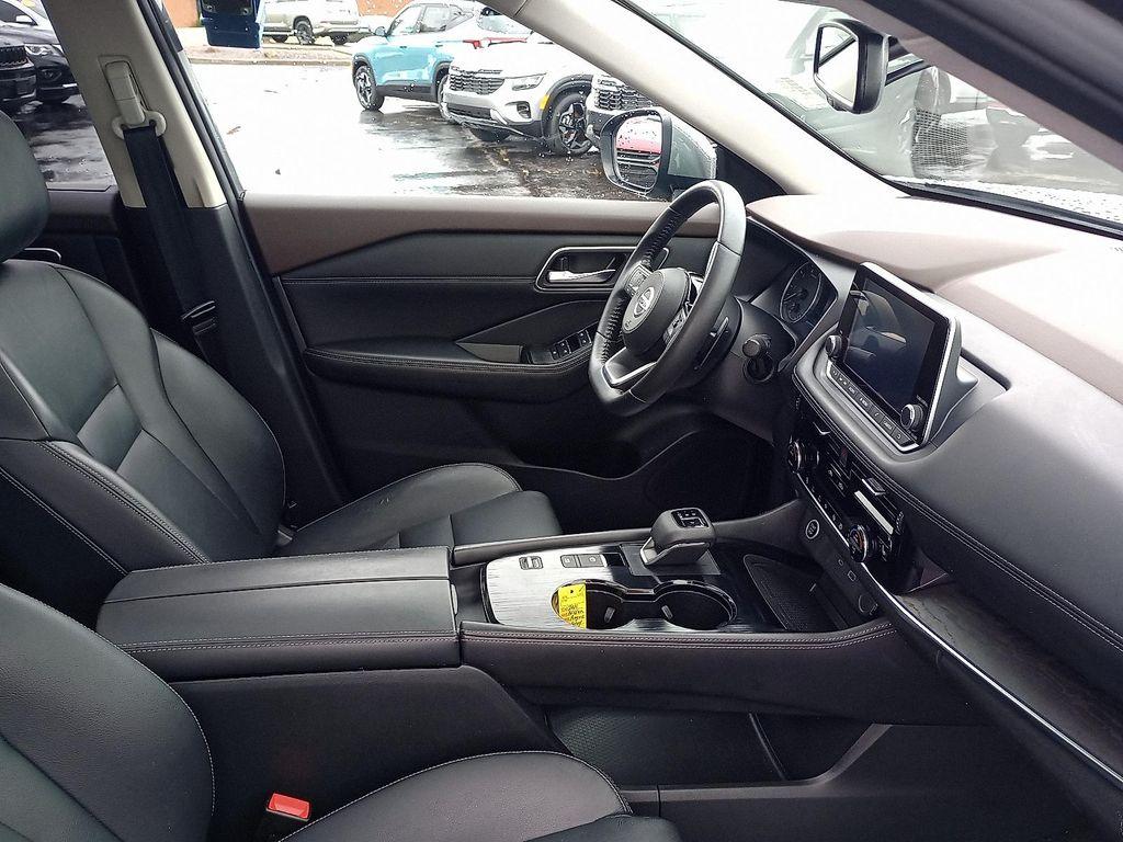 used 2021 Nissan Rogue car, priced at $21,777