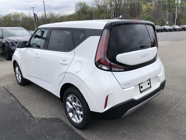 new 2024 Kia Soul car, priced at $22,685