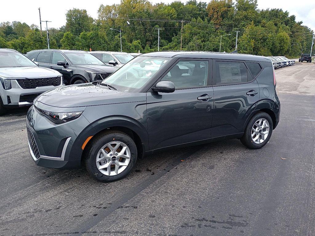 new 2025 Kia Soul car, priced at $24,195