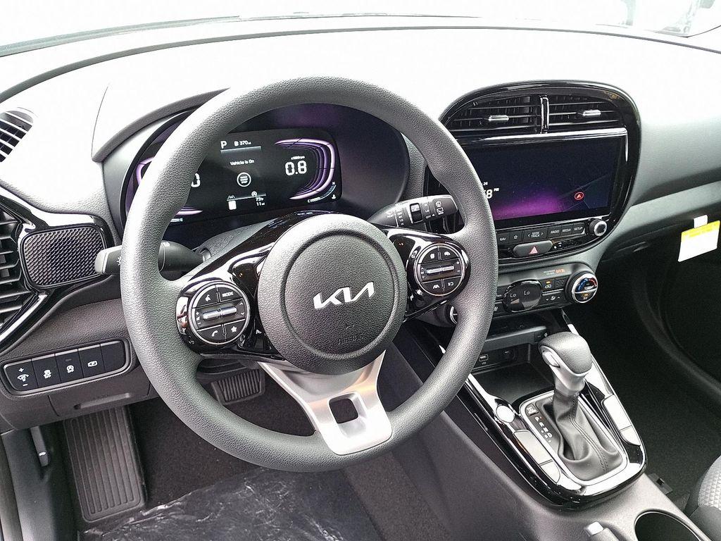 new 2025 Kia Soul car, priced at $24,195