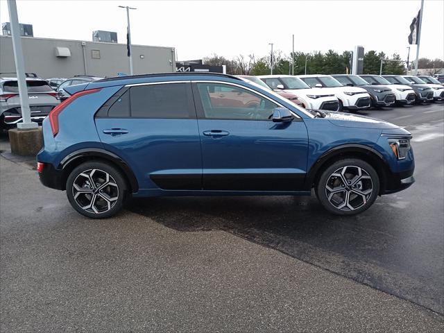 new 2025 Kia Niro car, priced at $33,320