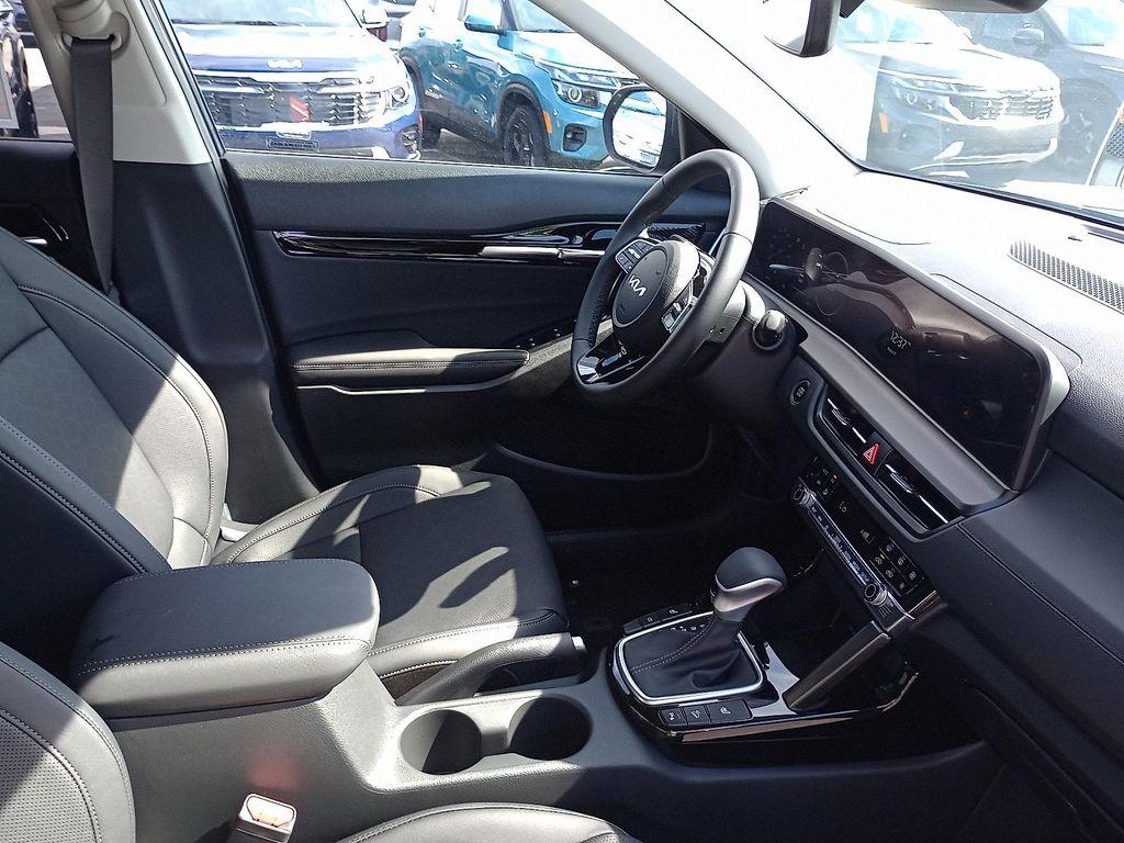 new 2026 Kia Seltos car, priced at $26,981