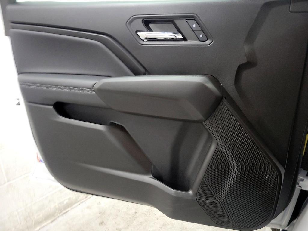 used 2024 GMC Canyon car, priced at $38,998