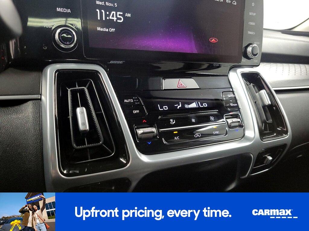 used 2022 Kia Sorento car, priced at $32,998