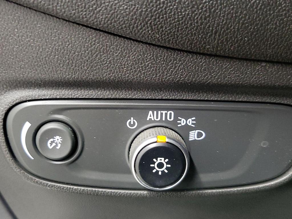 used 2022 Chevrolet Equinox car, priced at $20,998