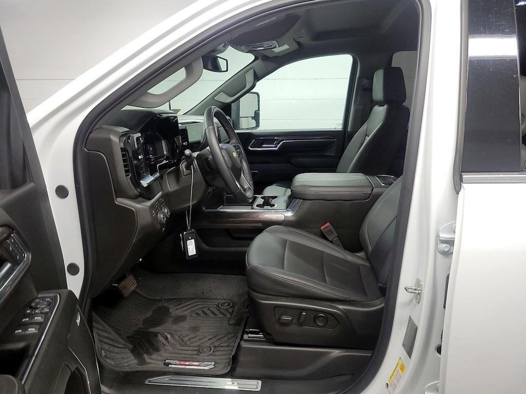 used 2024 Chevrolet Silverado 2500 car, priced at $61,998