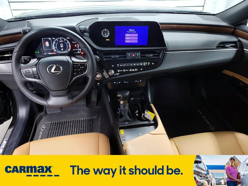 used 2025 Lexus ES 350 car, priced at $42,998